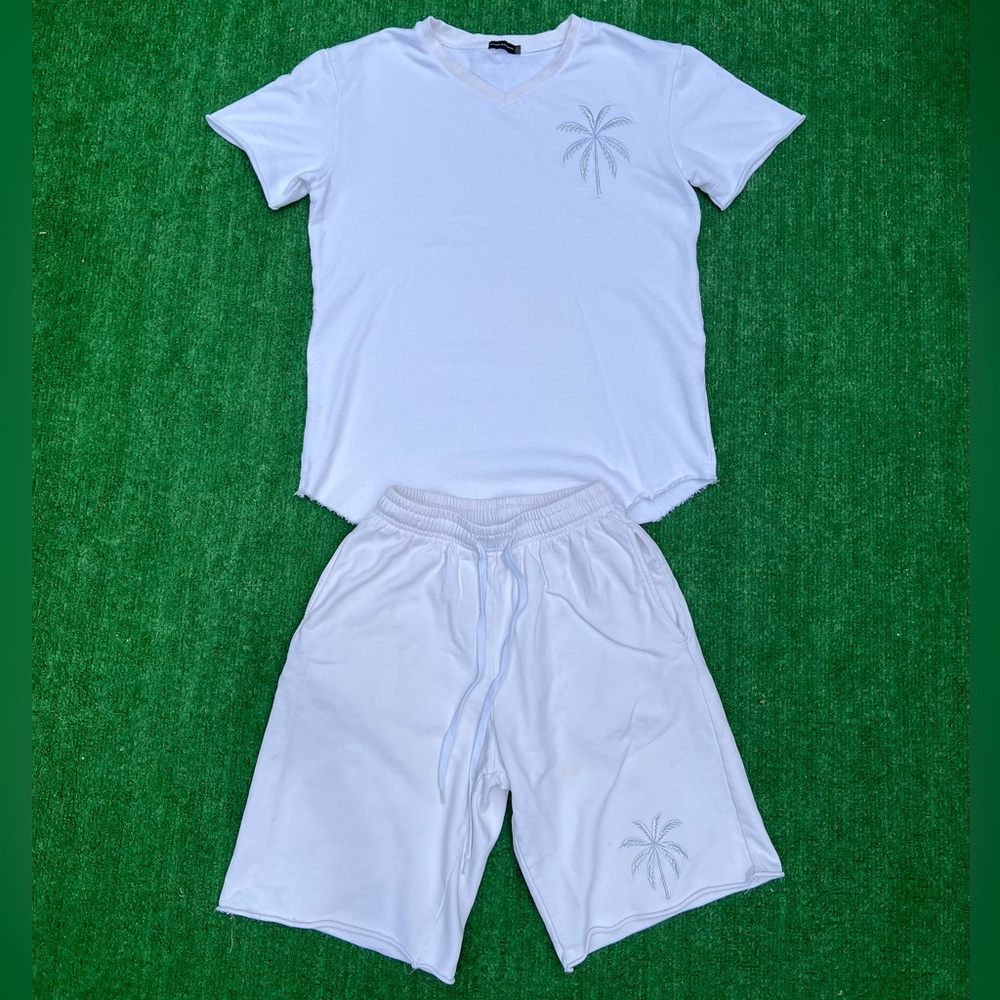 White Palm Tree Set